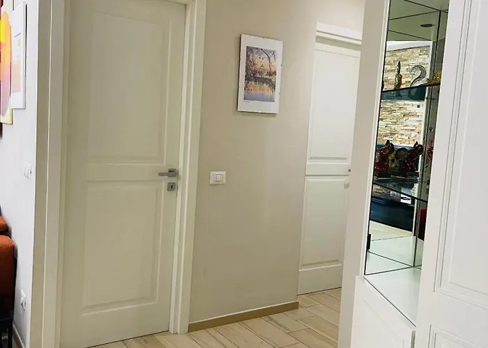Cami Luxury Flat