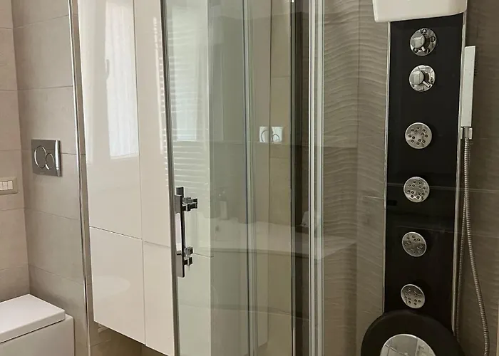 Cami Luxury Flat
